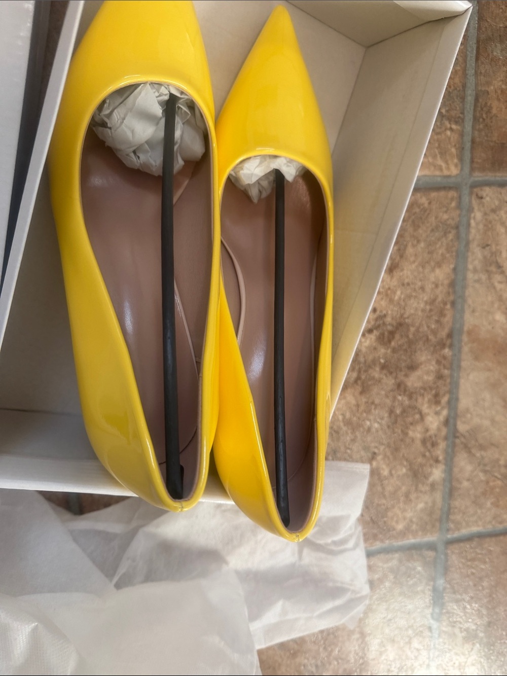 yellow heels size 41